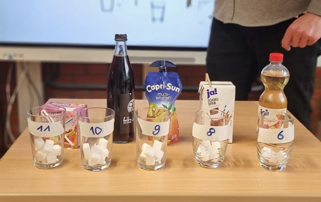 Unterrichtsprojekt „Gesunde Ernährung“: Wie viel Zucker versteckt sich ... Unterrichtsprojekt „Gesunde Ernährung“: Wie viel Zucker versteckt sich ...